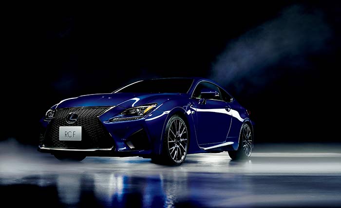 RC F （ヒートブルーコントラストレイヤリング） ＜オプション装着車＞