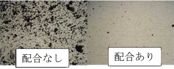 ポリスチレン板上での汚れ付着の様子：黒部分が汚れ（カーボン粉）