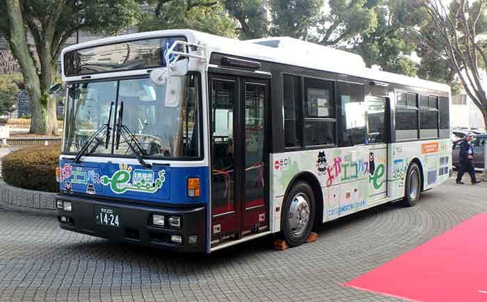 bridgestone-kumamoto-university-develops-ev-bus-tire-20201028